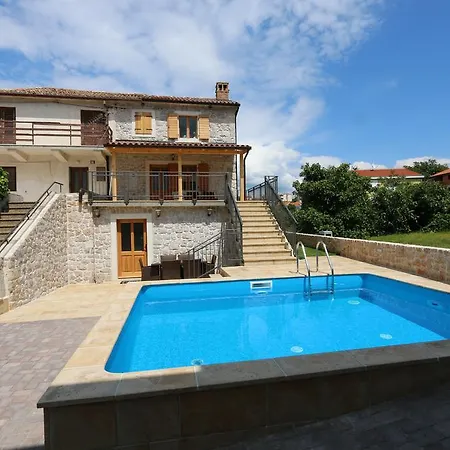 Villa Klimno * 科里米诺